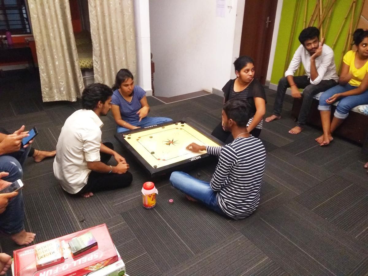 B Cube Hostel Bengaluru Kültér fotó